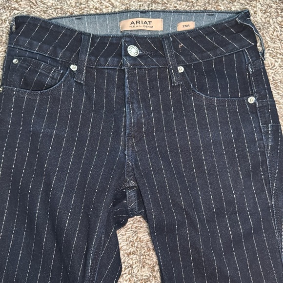 Ariat dark wash silver pinstripe perfect rise flare jeans 25R - Picture 5 of 13